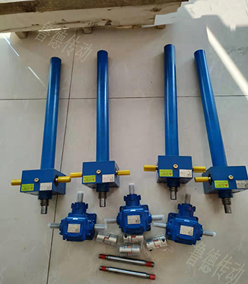 SJA螺旋（xuán）升降機