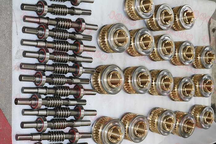 蝸輪絲杆升降機結構